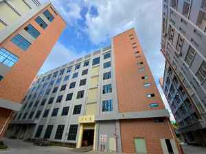 Ensemble <span class=keywords><strong>de</strong></span> couettes <span class=keywords><strong>de</strong></span> luxe pour adultes Lits doubles rembourrés au design moderne avec tête <span class=keywords><strong>de</strong></span> <span class=keywords><strong>lit</strong></span> pour la maison Chambre à coucher - Product Image 4