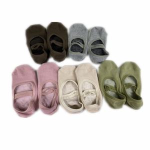 Customized Gym <b>Socks</b> Non Slip Pilates Yoga <b>Socks</b> with <b>Grip</b> Custom Jacquard Embroidery Logo <b>Socks</b> Manufacturer Wholesale - Product Image 2