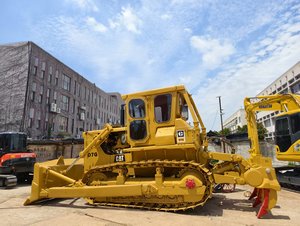 รถดันดิน CAT D7G มือสอง สภาพดี ใช้เครื่องยนต์เดิม ประหยัดน้ำมัน เครื่องยนต์ทรงพลัง ทนทาน เชื่อถือได้ มีสินค้าในสต็อก - Product Image 2