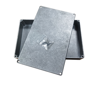 Massives 1590DD Effektpedal-Gehäuse aus Aluminiumguss mit IP65-Schutz und pulverbeschichtetem Finish - Product Image 5