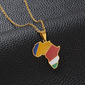 Collar con Colgante de Bandera de Seychelles Africana con Diseño de Coco de Mer y Corazón, Joyería # 565062 - Product Image 3