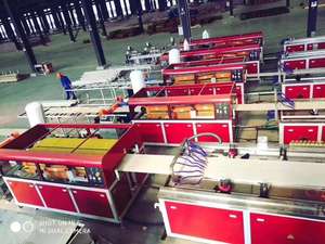 Machine d'extrusion de plastique <span class=keywords><strong>Jwell</strong></span> pour panneaux de porte creux en PVC/WPC / Machine de production de panneaux de porte en WPC - Product Image 3