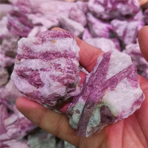 <span class=keywords><strong>Tormalina</strong></span> Rossa Naturale Grezza Non Tagliata Rubellite <span class=keywords><strong>Tormalina</strong></span> a Prezzo all'Ingrosso - Product Image 1