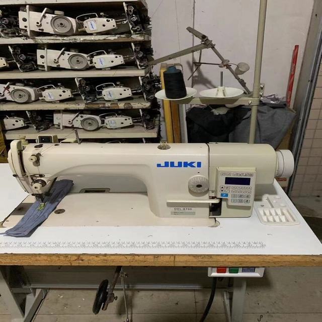 Second Hand Jukis DDL-8700D Computerized Lock Stitch Single Needle Used Sewing Machine