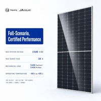 Panneau solaire bifacial double vitrage JA Solar JAM72D40 MB 580-605W de type N, DeepBlue 4.0 Pro, module à 23,4 % d'efficacité pour ferme solaire