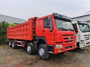 中国重汽豪沃6x4二手自卸车40-50吨，配备潍柴发动机351-450马力，欧二排放标准，适用于矿山施工运输 - Product Image 3