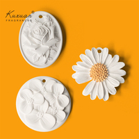 Assiette en céramique fleur de marguerite avec corde désodorisant à l'huile essentielle naturelle suspendu plâtre parfumé pierre placard de voiture tiroir à vêtements
