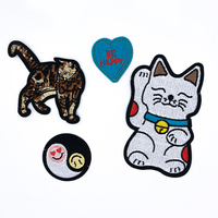 Dessin animé broderie vêtements patchs décoratifs trou patchs de réparation bricolage ordinateur brodé vêtements accessoires manteau patch