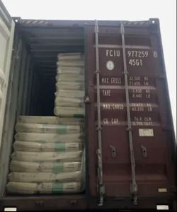 Poudre blanche de PVC, matière première plastique, résine PVC JH-1000 K65-67 - Product Image 3