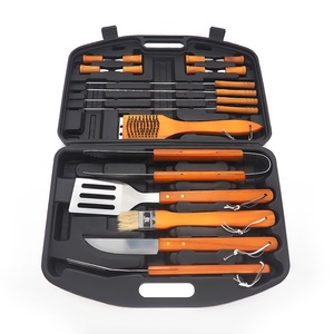 Xách Tay 19 Cái BBQ Grill Phụ Kiện Công Cụ Đặt Thịt Nướng Với Tay Cầm Bằng Gỗ Và Vali - Product Image 6