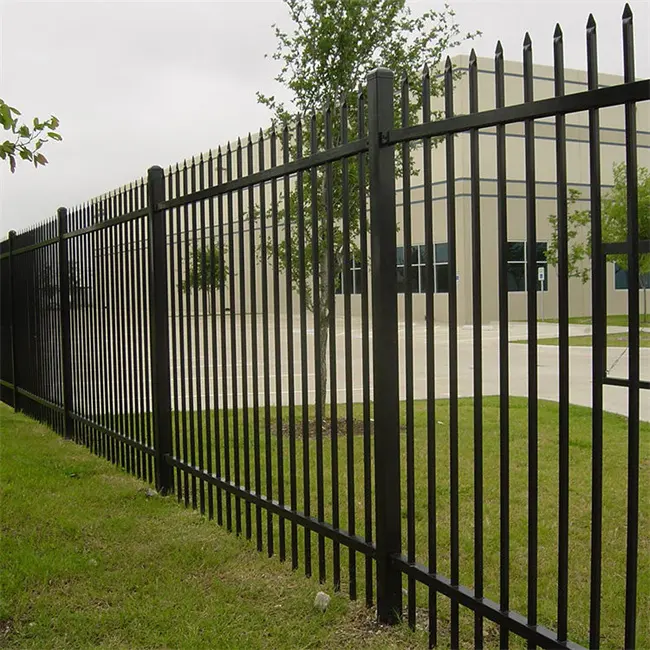 Çin'de yapılan ayarlanabilir çelik kazık çit güvenlik çelik Garrison garnizon çit çelik Picket garnizon çit
