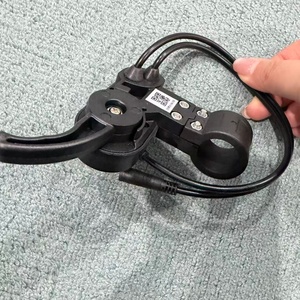 LIVIAE LY-5100 52V 60V 72V Acelerador de Dedo Impermeable para Scooter Eléctrico con Botón Auxiliar, Pieza de Repuesto - Product Image 3