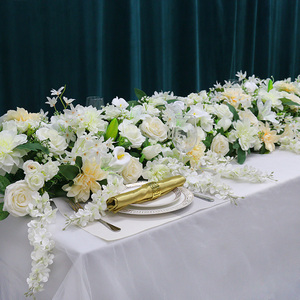 Puntelli floreali della fase del partito di caduta della decorazione dell'arco di nozze di disposizione di fila del fiore artificiale della rosa bianca del giglio - Product Image 3