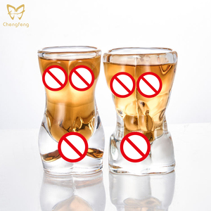 Verre à shot personnalisé avec design amusant, verre à boire durable pour les fêtes, idéal pour la tequila, la vodka, le whisky, le <span class=keywords><strong>bourbon</strong></span> - Product Image 3