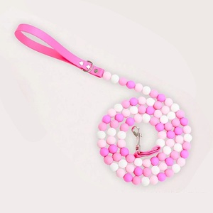 Guinzaglio per <span class=keywords><strong>Cani</strong></span> di Piccola Taglia in Silicone con Perline da 12mm, Design Carino e di Lusso, Personalizzabile, Morbido e Resistente - Product Image 1