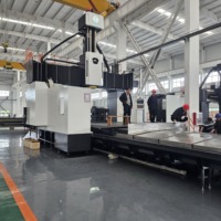Centre d'usinage à double colonne de type portique Taiwan Dawei/GMC8033, type manuel/CNC, commande FANUC 90 °   Tête de fraisage