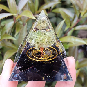 Kogiya <b>Crystal</b> <b>Tree</b> Pyramid Resin Epoxy Craft Home Decoration Gift Obsidian Base Peridot <b>Tree</b> Internal Engraving - Product Image 1