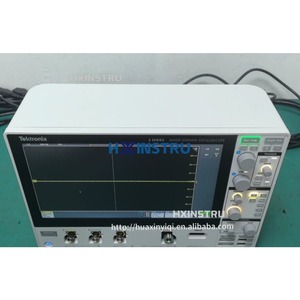 Analizador de Espectro de Dominio Mixto MDO32 3-BW-200 de 200 MHz, 2 Canales, 2.5 GS/s, Osciloscopio H H - Product Image 2