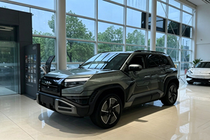 รถยนต์ไฟฟ้า BYD Titanium 3 รุ่นใหม่ล่าสุด ขับเคลื่อน 4 ล้อ ระยะทางวิ่ง 501 กม. รถ SUV ระดับหรูหรา ระบบขับเคลื่อน AWD ยี่ห้อ Fangchengbao รุ่น Tai3 4WD Ultra - Product Image 1