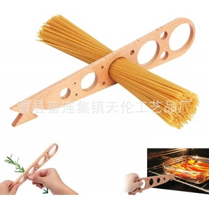 Ustensile de cuisine créatif et minimaliste en bois pour la maison, à usage international, avec fonction coulissante, éplucheur et outil de mesure simple pour pâtes italiennes - Product Image 2