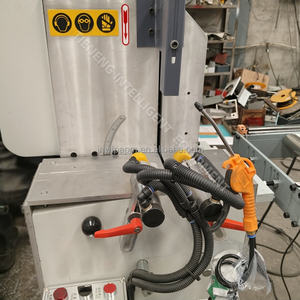 Macchina per la fabbricazione di metalli di precisione nuova macchina per finestre Upvc a <span class=keywords><strong>45</strong></span> gradi per sega a testa angolare 90 per taglio a testa con componente del motore - Product Image 4