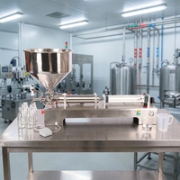 Machine de remplissage horizontale semi-automatique pneumatique pour liquides, petite doseuse quantitative pour eau, jus, lait, cosmétiques, huile de lubrification