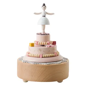 Creativo popolare divertente adorabile giocattolo mobile carillon Carousel personalizzato in legno per bambini
