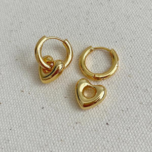 Boucles d'oreilles créoles en forme d'étoile géométrique, en acier inoxydable, plaqué or 18 carats, sans ternissement, bijoux tendance pour femmes - Product Image 4