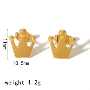 Pendientes de tuerca con forma de corazón y corona, chapados en oro de 18k, joyería de moda, regalo para mujer, origen Yiwu - Product Image 3