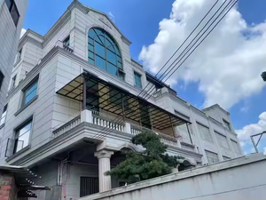 Weleadalu Recintos de piscina telescópicos de aluminio para exteriores Cubiertas de techo de piscina retráctiles de policarbonato Edificios de piscina - Product Image 2