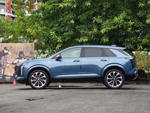 2025 Cadi-llac XT5 SUV de luxe dernier modèle avec moteur 2.0T 9AT meilleur SUV essence de haute qualité et bon marché - Product Image 5