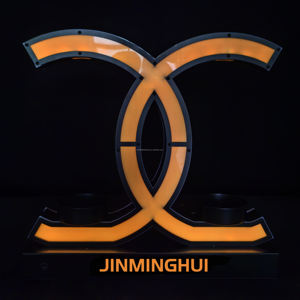 गर्म बिक्री आधुनिक शैली डबल सी बोतल डिस्प्ले रैक के साथ एलईडी चमकदार प्रकाश अनुकूलित लोगो दो स्टेनलेस स्टील धारकों - Product Image 4