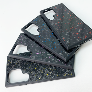 Étui de téléphone en fibre de carbone véritable tendance 2024 pour Samsung S24 Ultra avec des couleurs <span class=keywords><strong>bleu</strong></span>, rouge, or et violet - Product Image 4