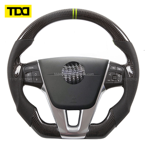 Volant en fibre de carbone véritable TDD compatible avec Volvo V60 V70 V40 R-Design S60 Polestar Concept V70 R-Design - Product Image 1