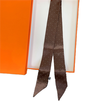 Nouveau Foulard Carré en Soie pour Femme, Motif Floral et Nœuds, Durable, Doux pour la Peau, Taille et Couleur Personnalisables, Multifonction, Ruban pour Cheveux et Sac