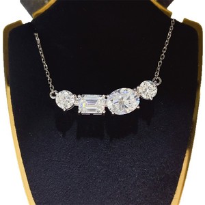 4 Carat Irregular <strong>Moissanite</strong> D Color Pendant Necklace Versatile Collarbone Chain Womens Evening Dress Wedding Dress Accessory - Product Image 1