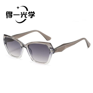 Polygonal <b>Sunglasses</b> For Women UV400 Protection Type 3 Sunshades PC Frame AC Lens - Product Image 3