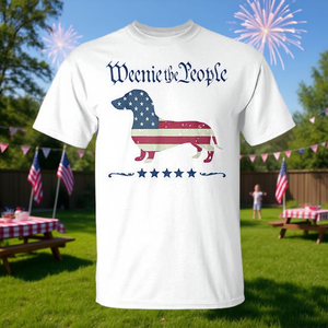Camiseta Weenie The People con diseño de perro Dachshund con bandera estadounidense, diseño patriótico para amantes de los perros, 4 de julio - Product Image 3