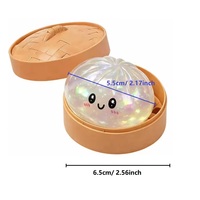 Jouet Squishy Kawaii en forme de Boulette Vapeur avec Cuiseur Vapeur, Jouet Anti-Stress en forme de Dumpling à Visage Souriant pour Boîte Mystère et Cadeaux de Fête Surprise