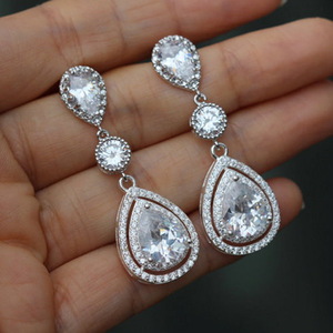 Eleganti Orecchini a Goccia d'Acqua, Gioielli Scintillanti per Serate, Matrimoni e Accessori da Sposa per Donne - Product Image 1