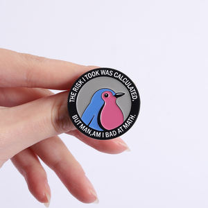 Épinglette en émail « Risquer est mieux que de regretter » - Citation humoristique et drôle - Le risque que j'ai pris était calculé - Broche - Badge de revers - Bijou - Cadeau - Product Image 4