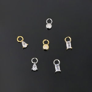 1 ud. Pendientes de cristal con dijes de estrella, luna y serpiente para mujer, aretes colgantes a juego para perforaciones de hélice, daith, lóbulo y tragus - Product Image 4