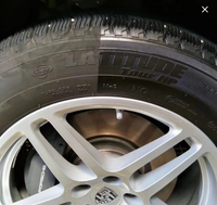 Liquide de polissage des pneus pour l'entretien automobile Émulsion de silicone 60%