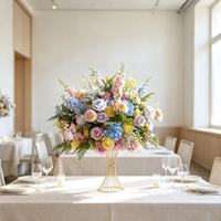 Centres de table personnalisés en gros, colorés, avec verdure et fleurs artificielles, boules blanches, fournitures de décoration de mariage pour événements et fêtes
