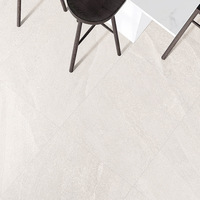 Pierre d'ingénierie naturelle Pavés calcaires blancs Pavés calcaires Portugal Porto Beige Pavés calcaires avec finition de surface aiguisée