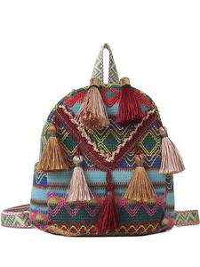 <span class=keywords><strong>Sac</strong></span> à dos de style ethnique pour femmes avec broderie à pompons et doublure en polyester <span class=keywords><strong>Sac</strong></span> de voyage portable - Product Image 1