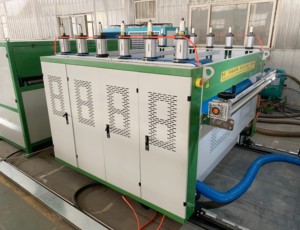 <span class=keywords><strong>แผ่น</strong></span>พลาสติก PP กระดาษลูกฟูกกล่องบรรจุภัณฑ์ผักเครื่องจักร PP รังผึ้ง <span class=keywords><strong>Core</strong></span> Board สายการ<span class=keywords><strong>ผลิต</strong></span> - Product Image 4