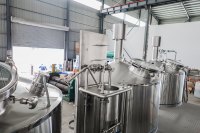Tanque de Fermentación de Acero Inoxidable de 2000L, Equipo para Cerveza, Controlado por PLC, Combustión Directa de Vapor Eléctrico