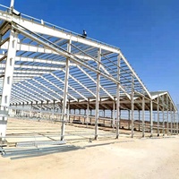 Atelier industriel en structure métallique, entrepôt, bâtiment préfabriqué en acier, usine de structures métalliques préfabriquées