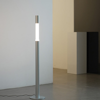 Lampe sur pied LED moderne nordique, lumière chaude, protection des yeux, abat-jour ovale en laiton, culot E26, hauteur réglable, intensité variable, salon, chambre à coucher
